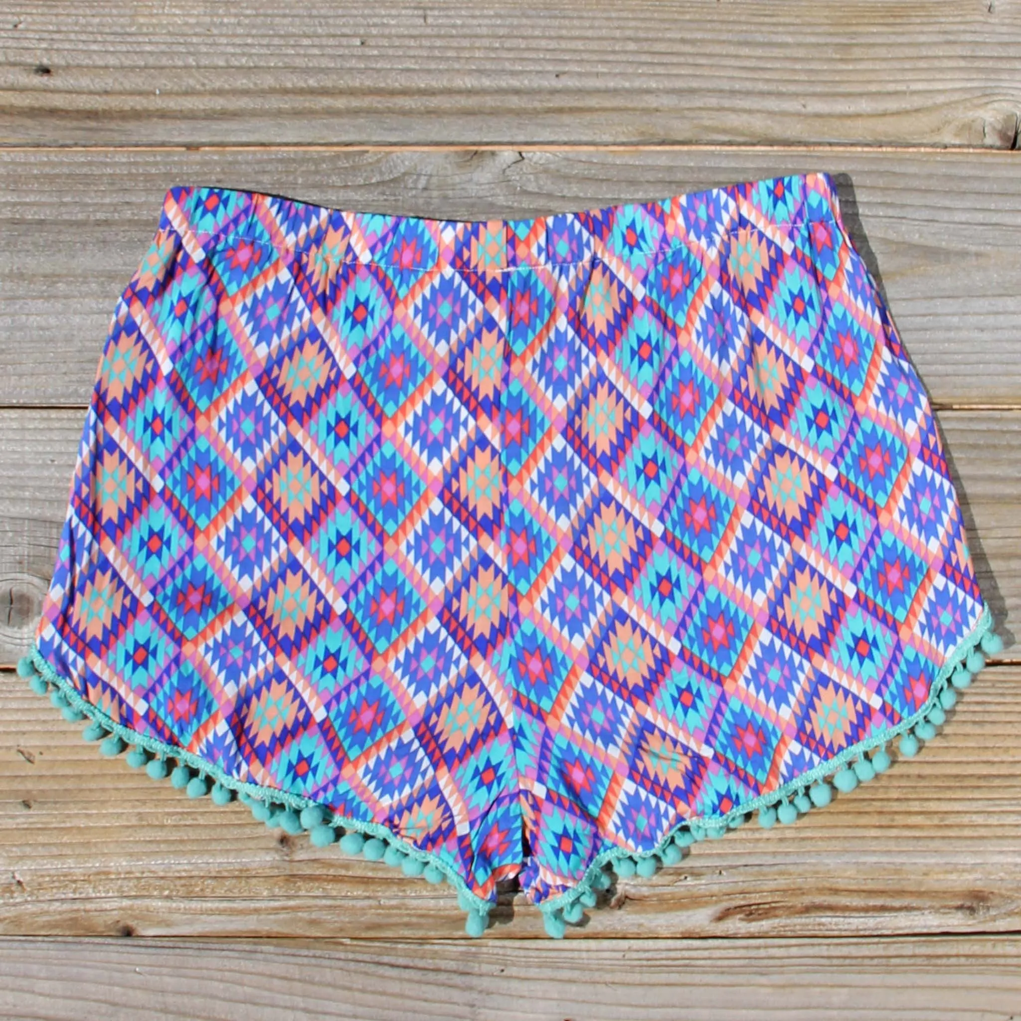 Cloud Break Native Shorts in Sky