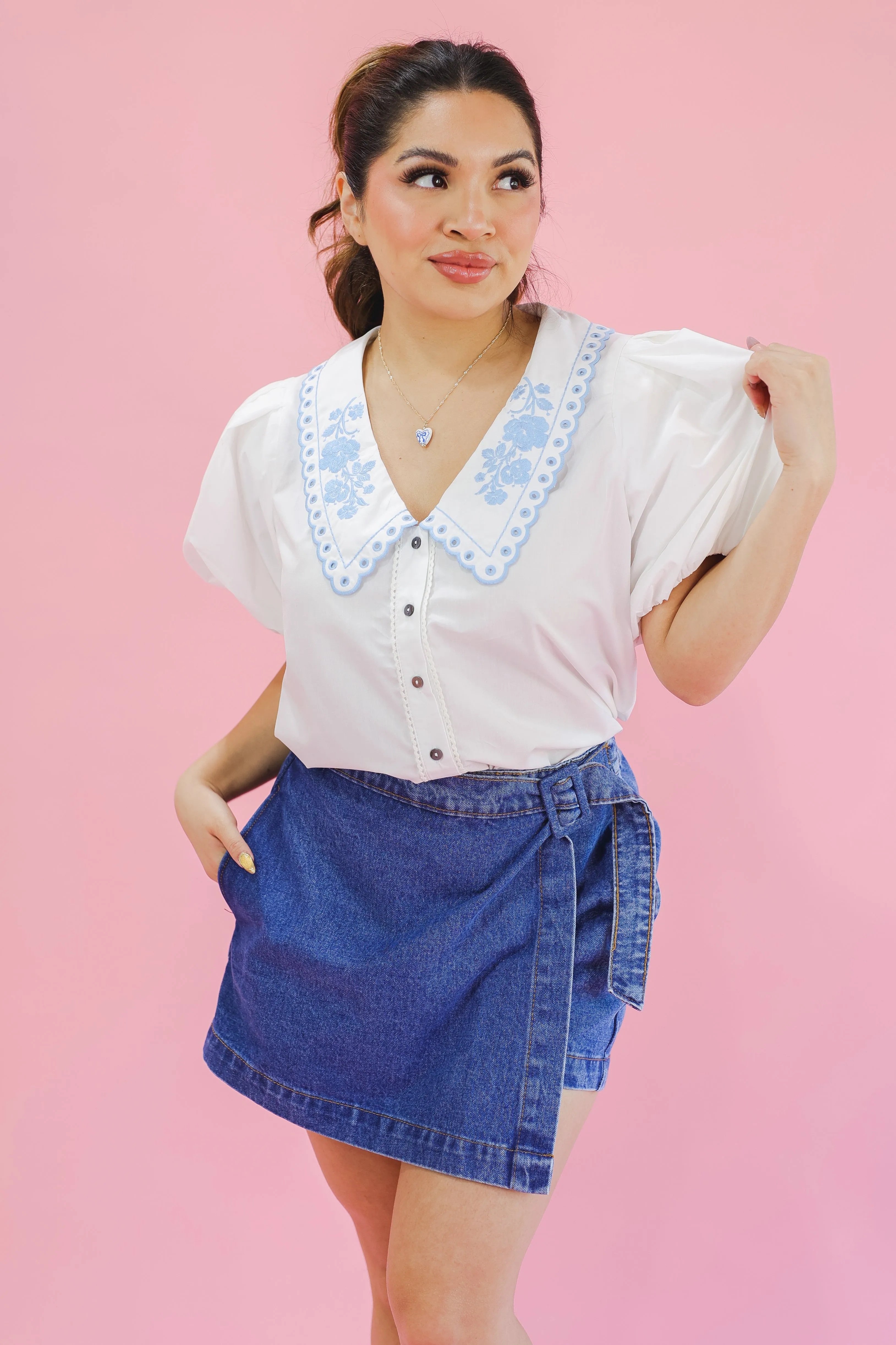 Dream Land Scalloped Top - White